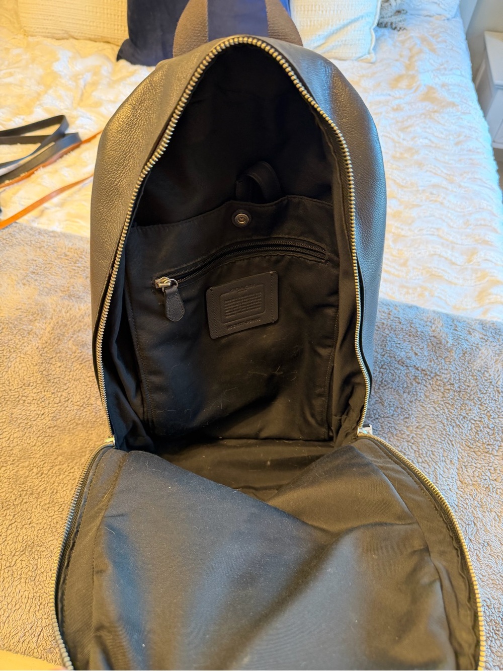 Coach Women's Blue Leather Backpack - Picture 4 of 8